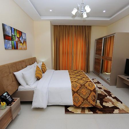 Al Mansour Park Inn Hotel&Apartment Доха Екстер'єр фото