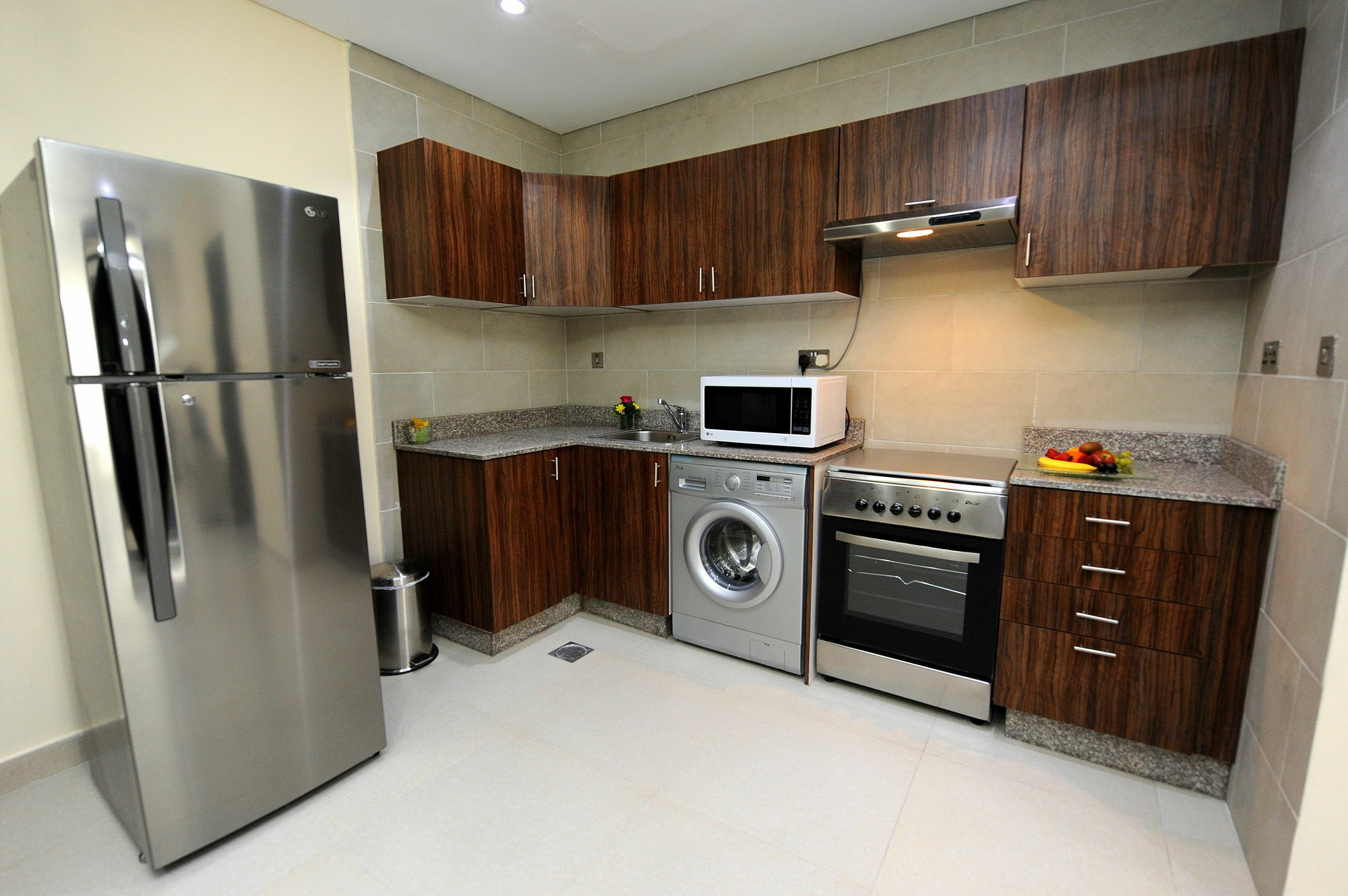 Al Mansour Park Inn Hotel&Apartment Доха Екстер'єр фото